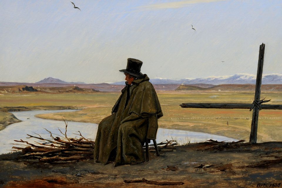 Målning av en sittande man i hög hatt och rock som blickar ut över ett kargt landskap.
